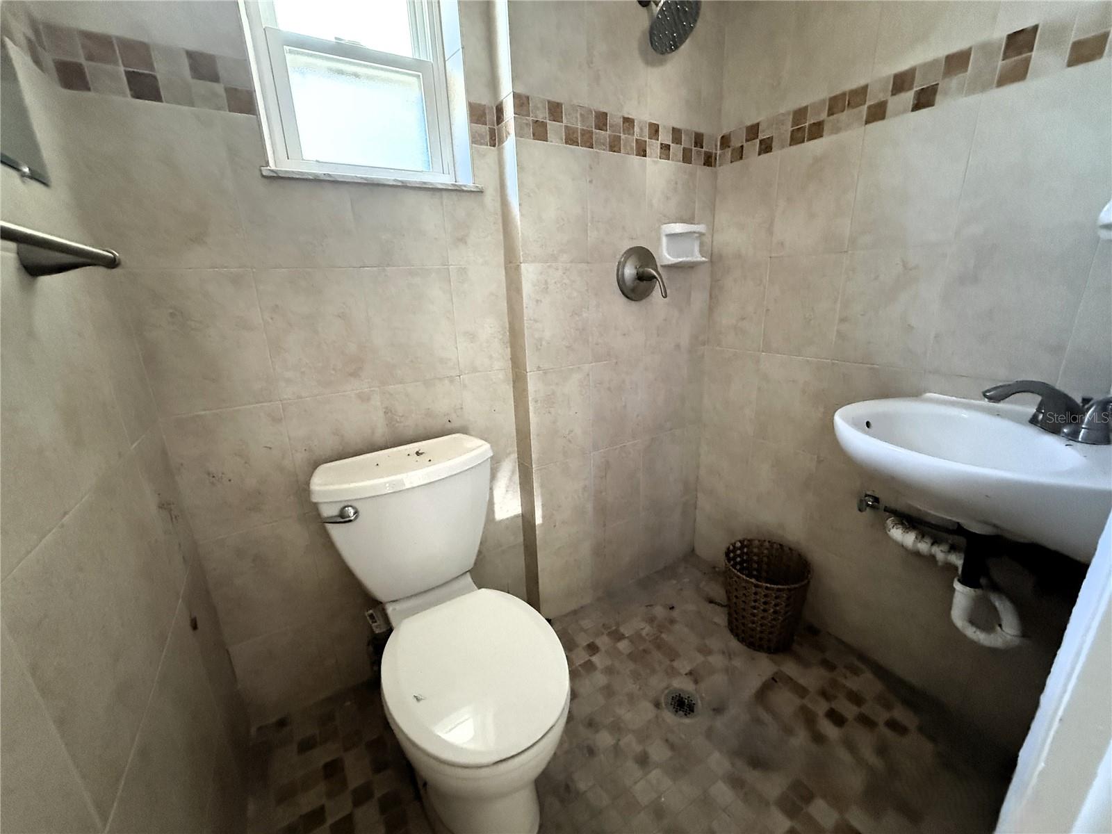 LONE PALM BEACH 2ND ADD - Residential