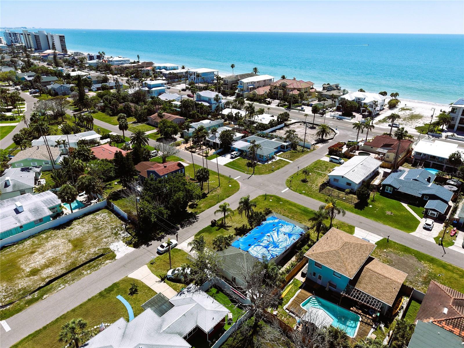 LONE PALM BEACH 2ND ADD - Residential