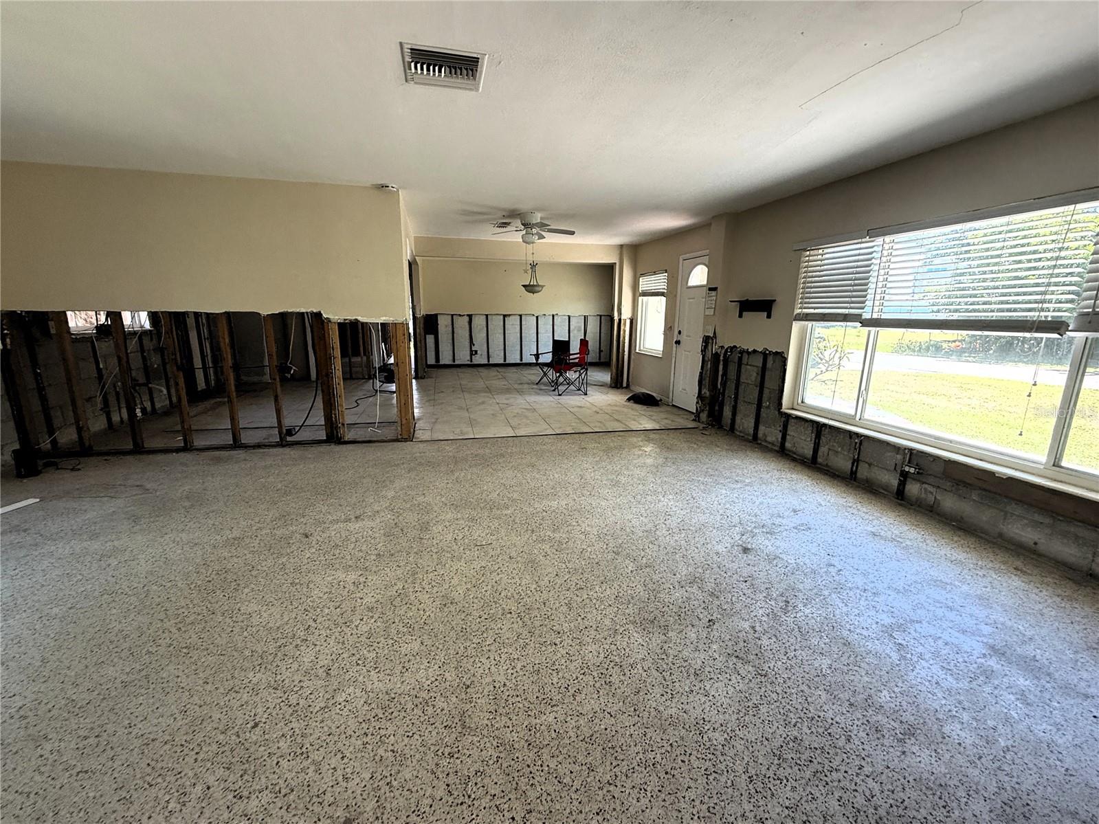 LONE PALM BEACH 2ND ADD - Residential