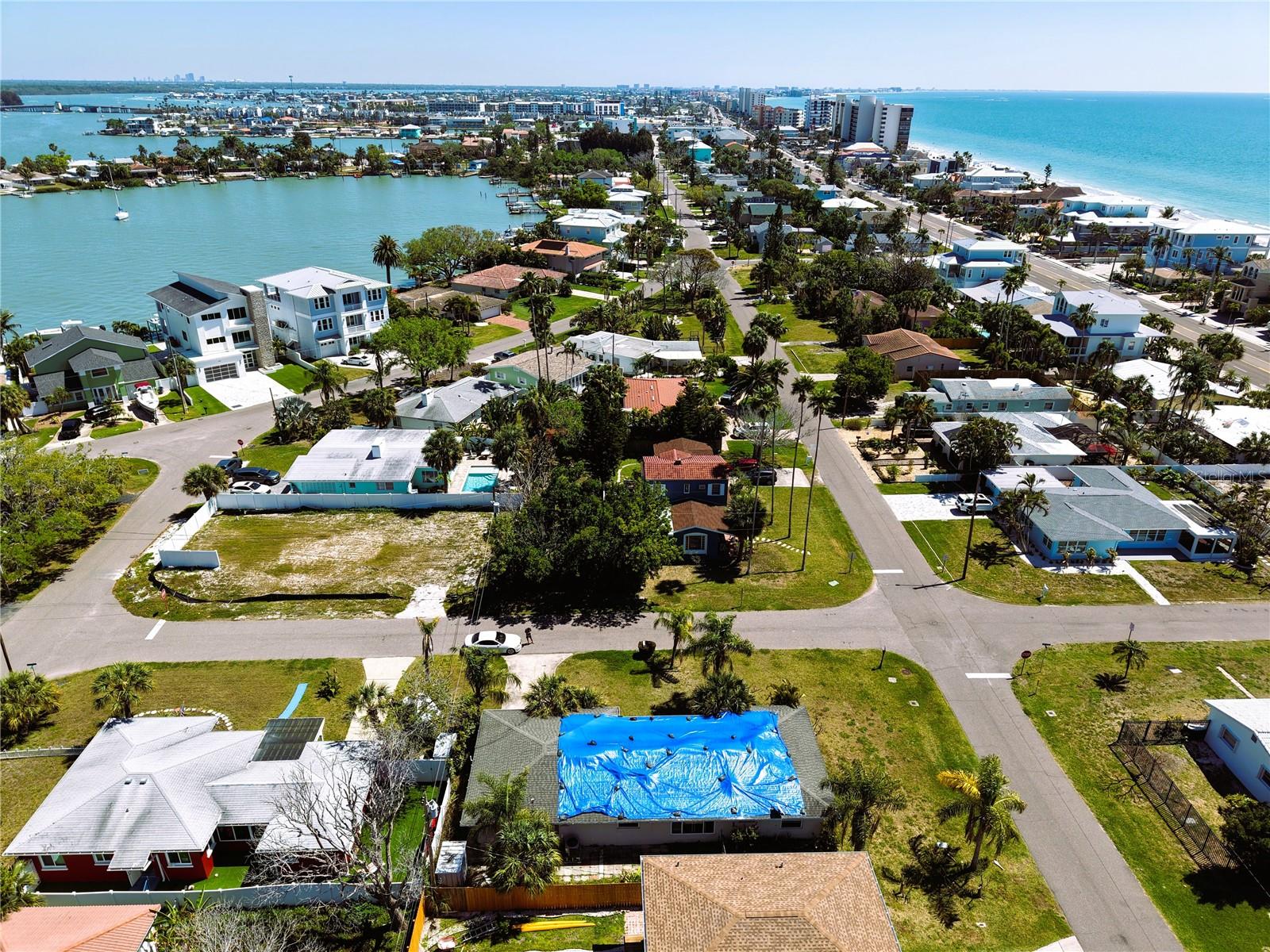 LONE PALM BEACH 2ND ADD - Residential