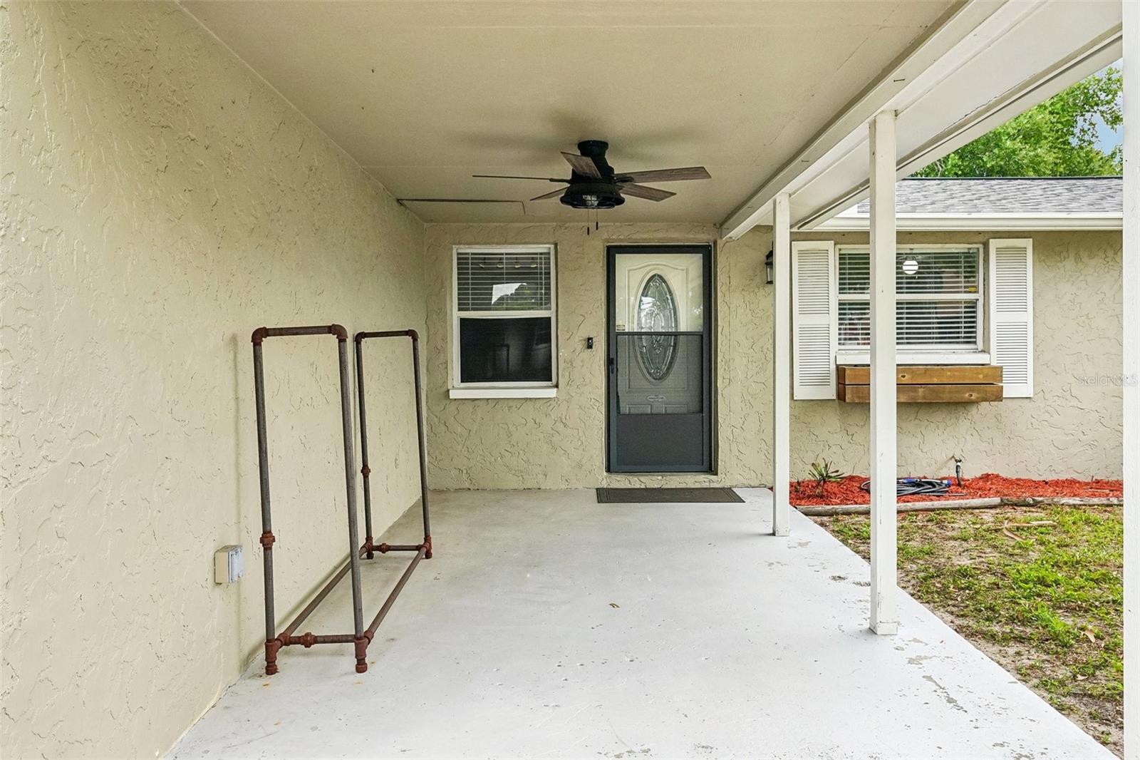 TRENTWOOD MANOR - Residential