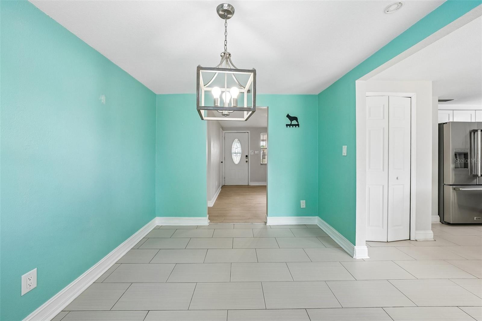 TRENTWOOD MANOR - Residential
