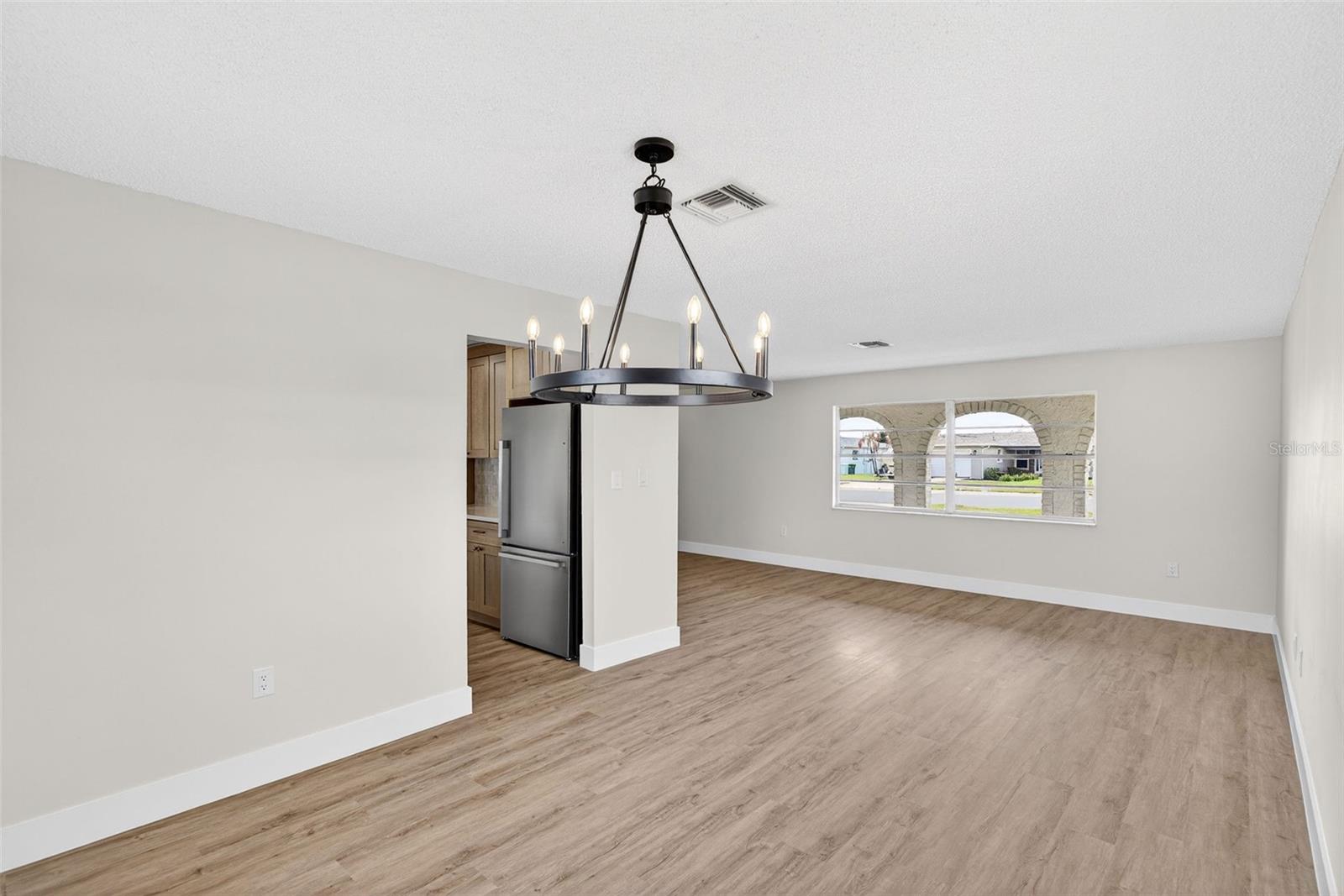 WATERWAY MANOR UNIT 01 - Residential