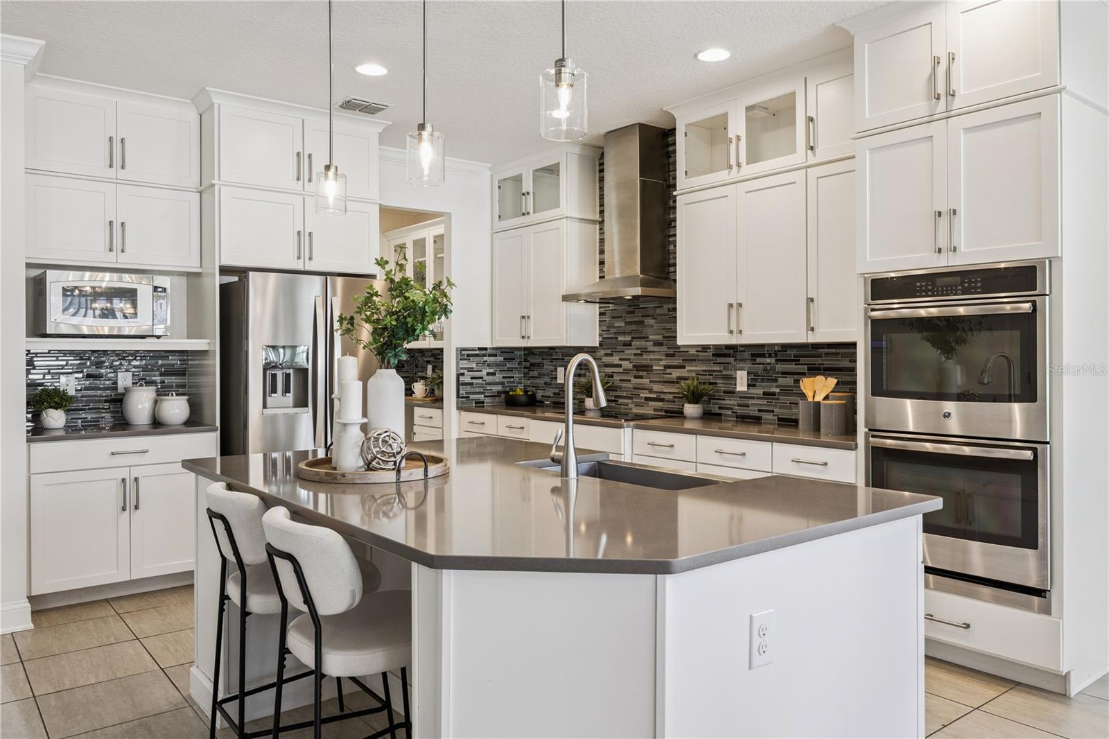 HICKORY HAMMOCK PH 1D - Residential