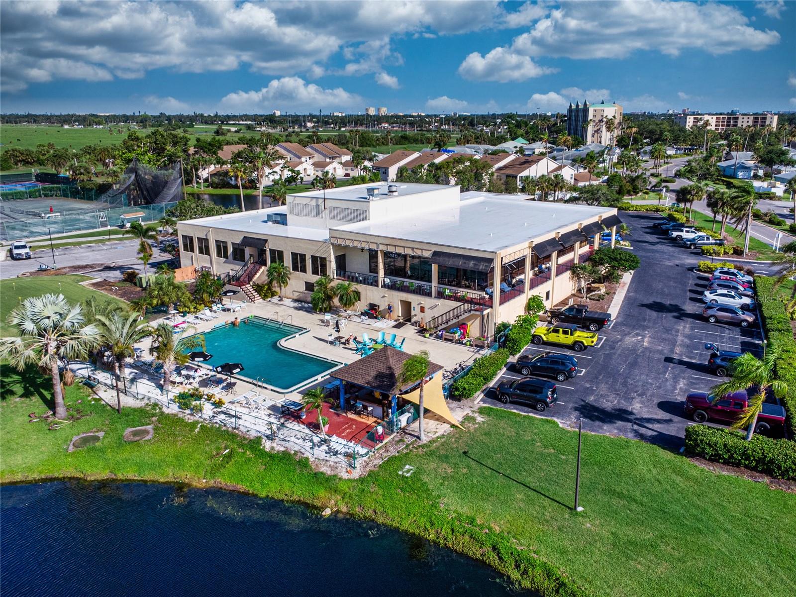 THE TERRA CEIA CLUB - Residential