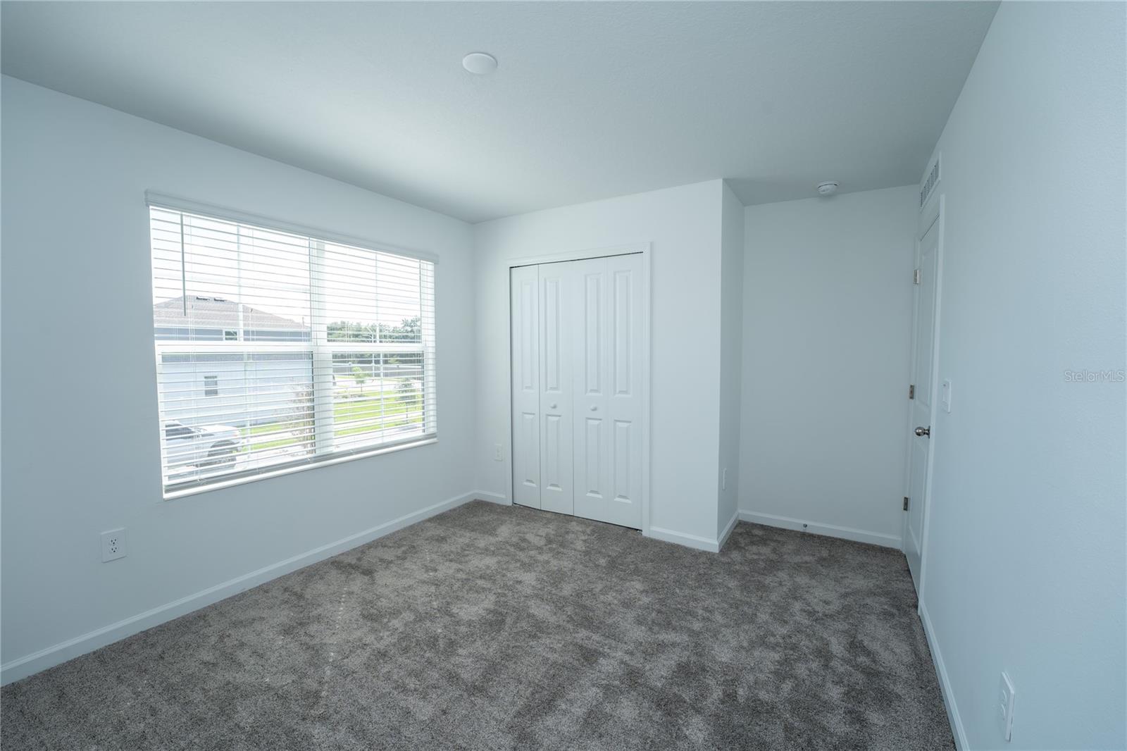 LEOMAS LNDG PH I - Residential Lease
