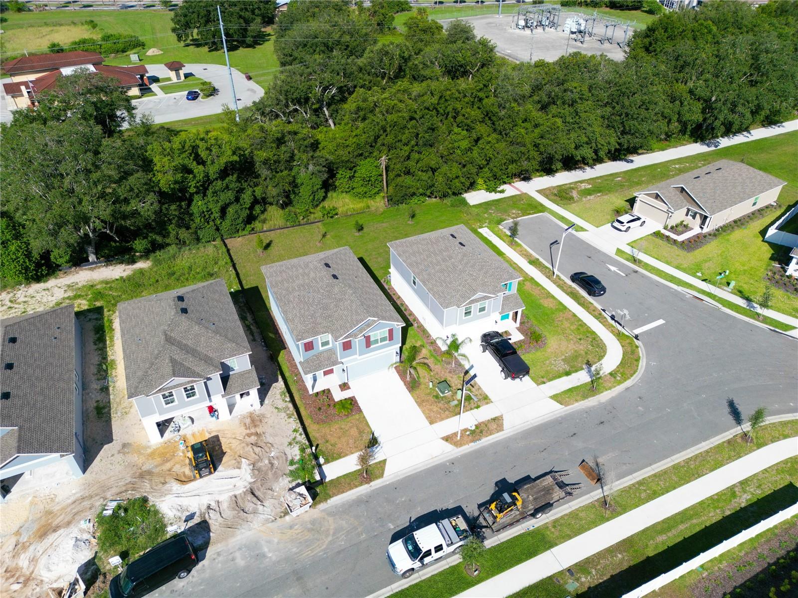LEOMAS LNDG PH I - Residential Lease