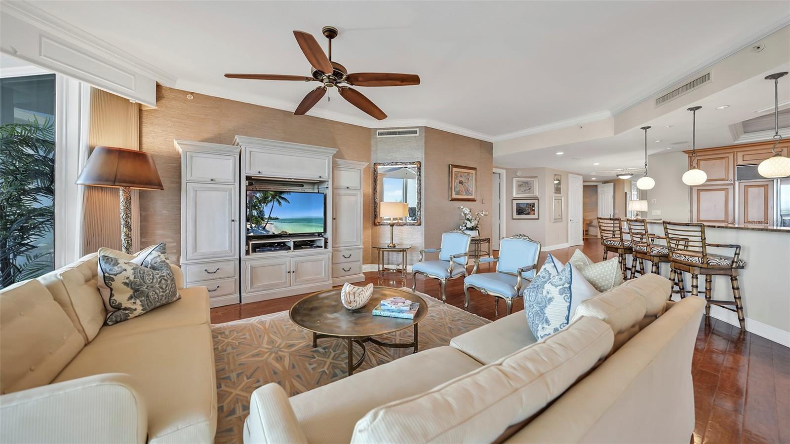 THE BEACH RESIDENCES - Residential