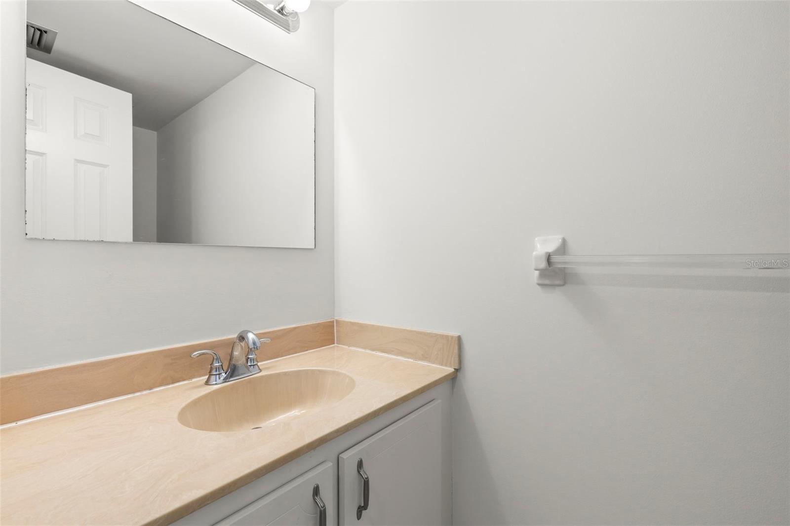 WINSTON PARK NORTHEAST - Residential Lease