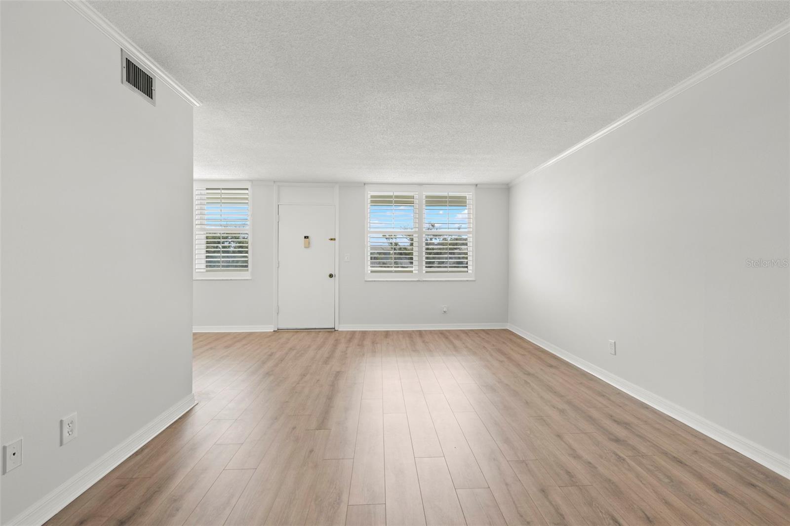 WINSTON PARK NORTHEAST - Residential Lease