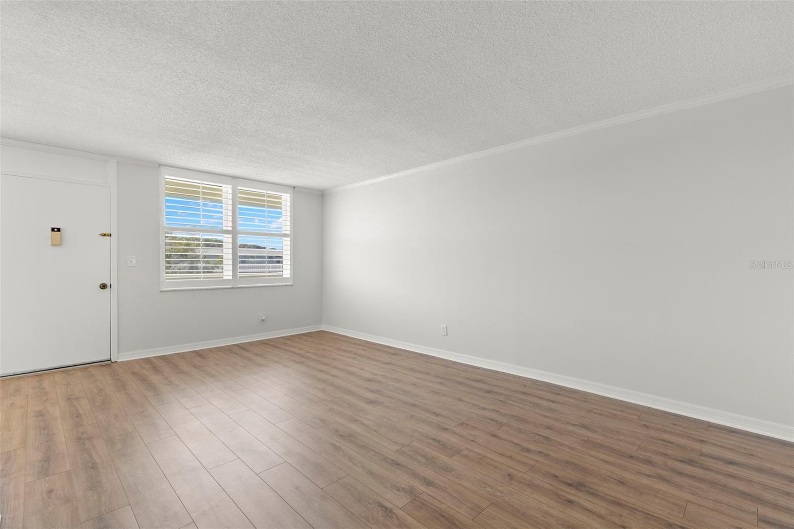 WINSTON PARK NORTHEAST - Residential Lease
