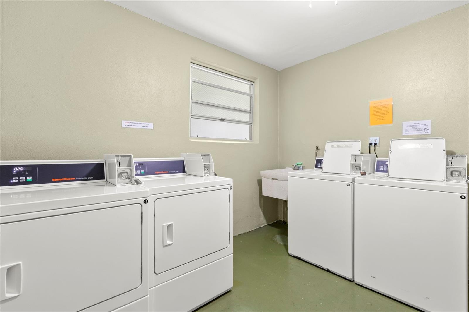 WINSTON PARK NORTHEAST - Residential Lease