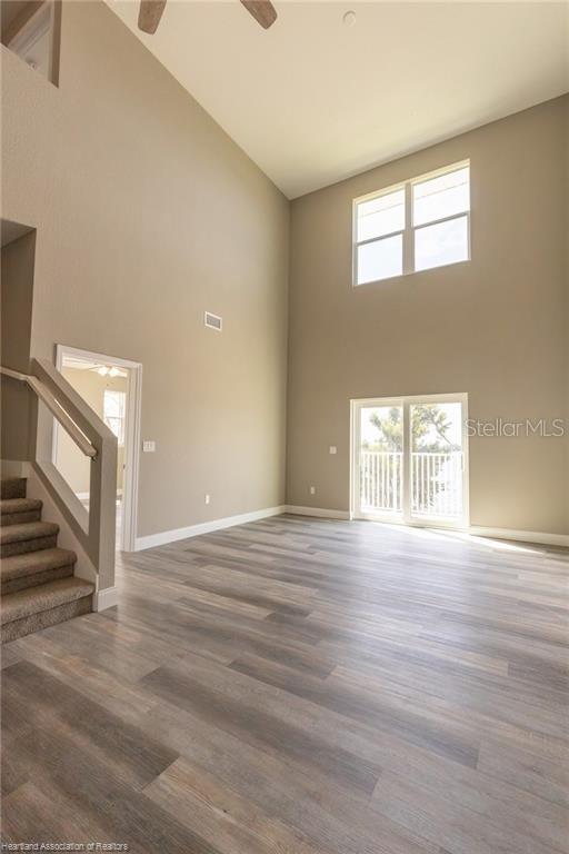 KNICKERBOCKER MANOR - Residential