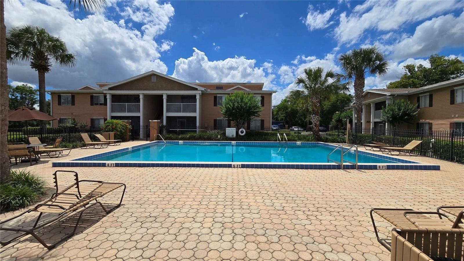 COVE AT LAKE PEARL - Residential