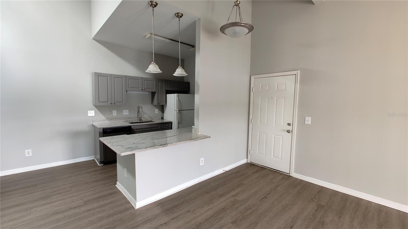 COVE AT LAKE PEARL - Residential
