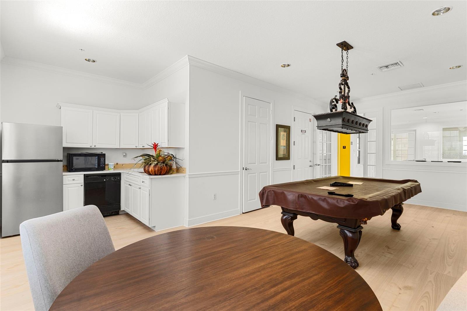 CORDOBA AT BEACH PARK A CONDOM - Residential Lease