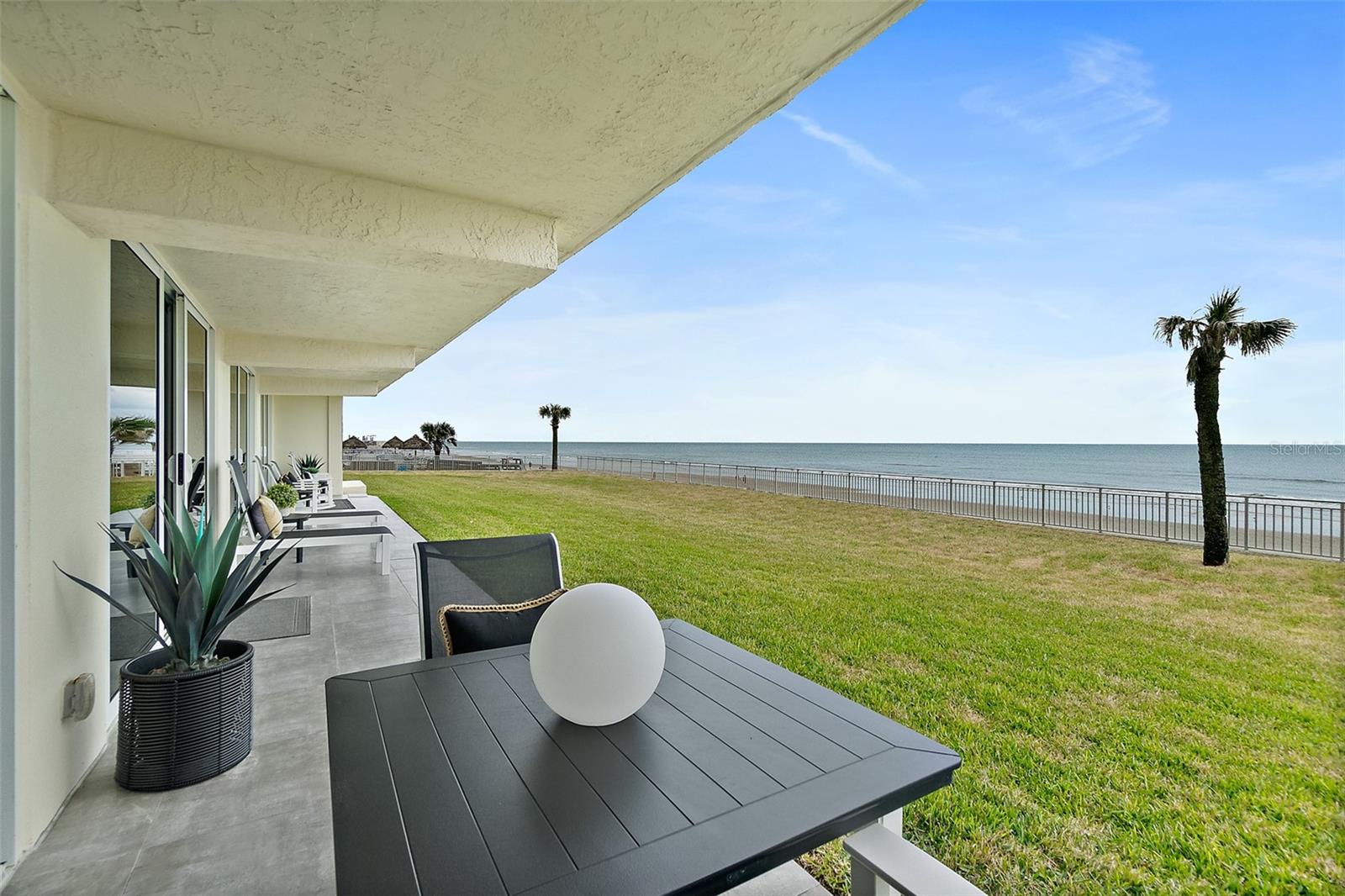 PENINSULA CONDO - Residential