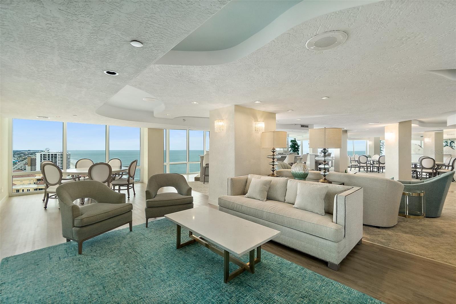 PENINSULA CONDO - Residential