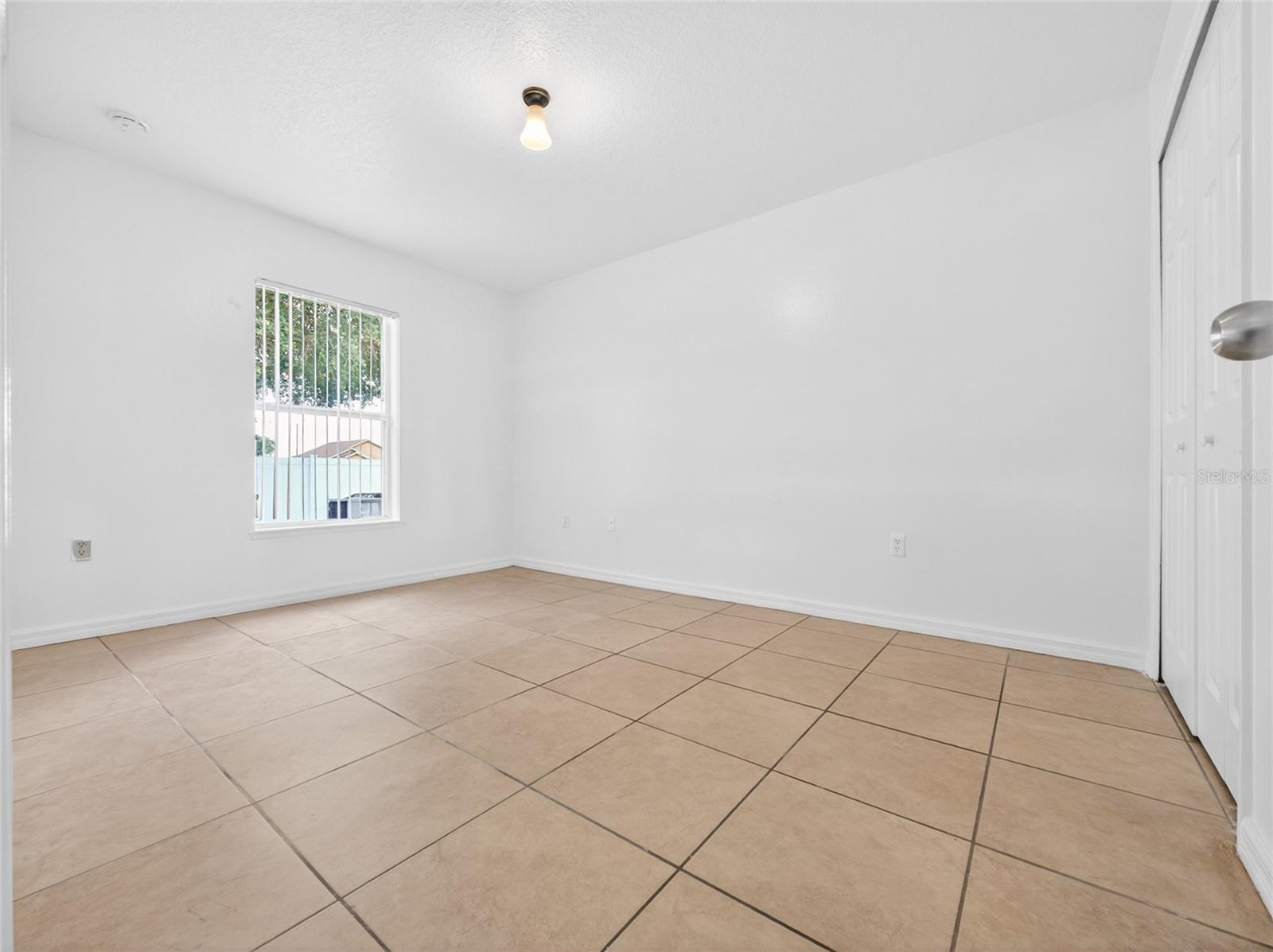 EAGLE BAY PH 1 - Residential