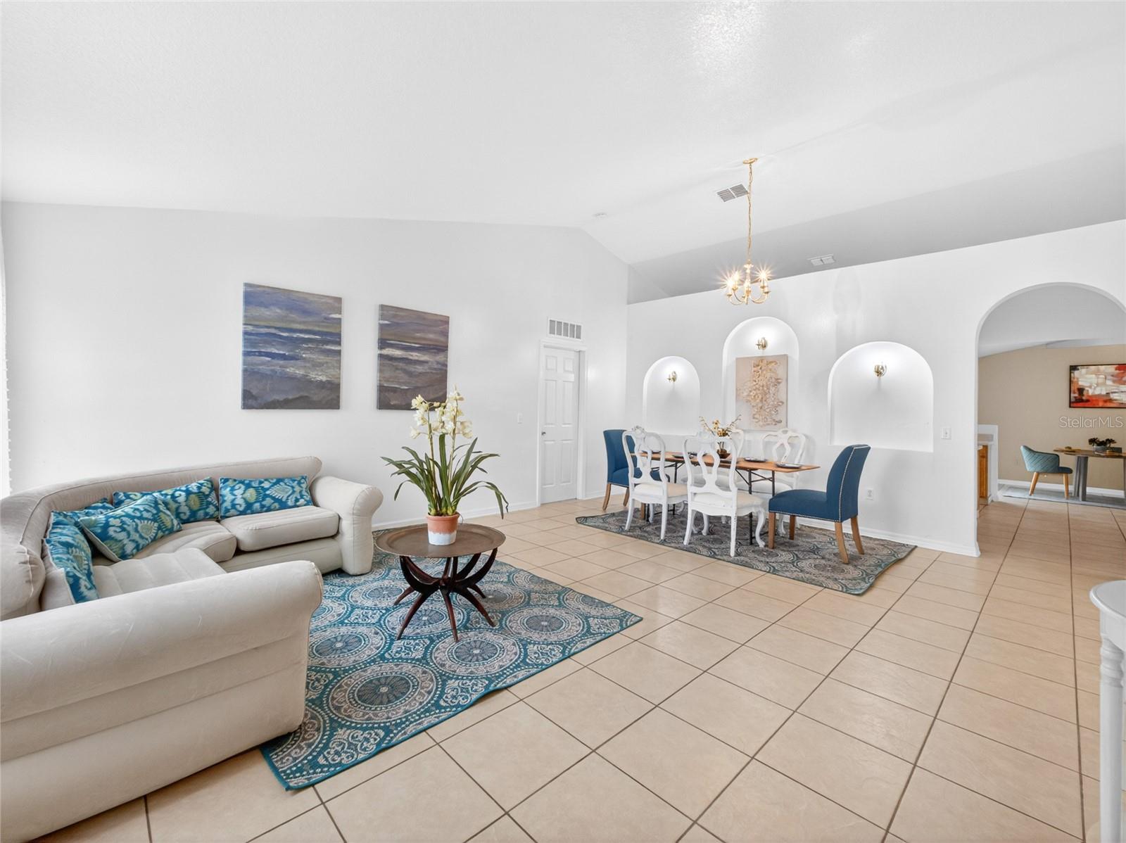 EAGLE BAY PH 1 - Residential