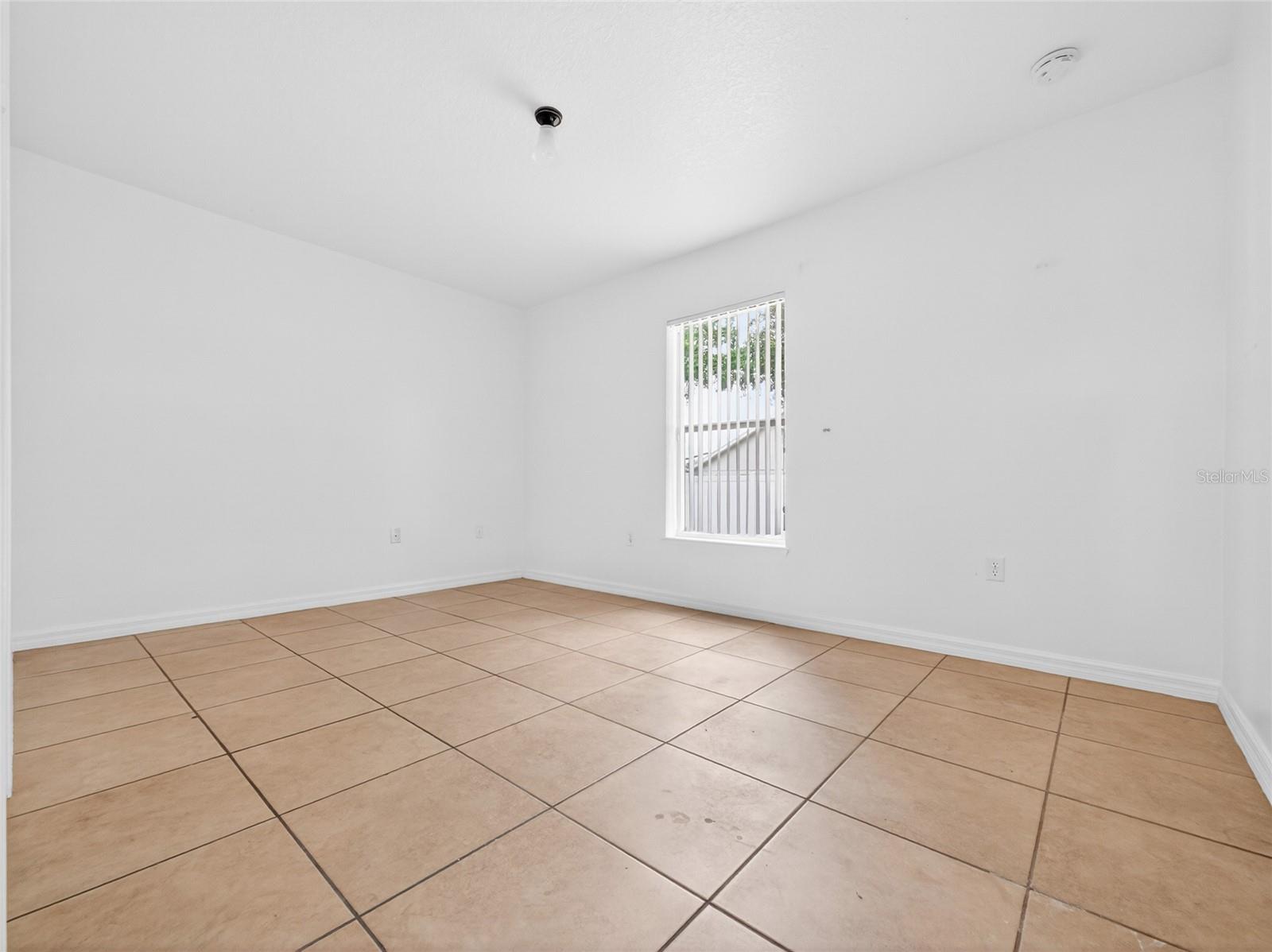 EAGLE BAY PH 1 - Residential