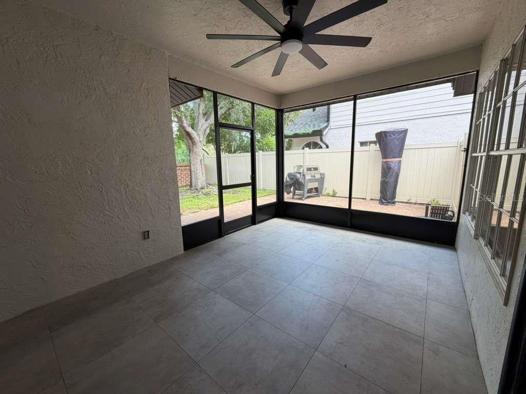 HUNTERS CREEK TR 150 PH 03 - Residential Lease
