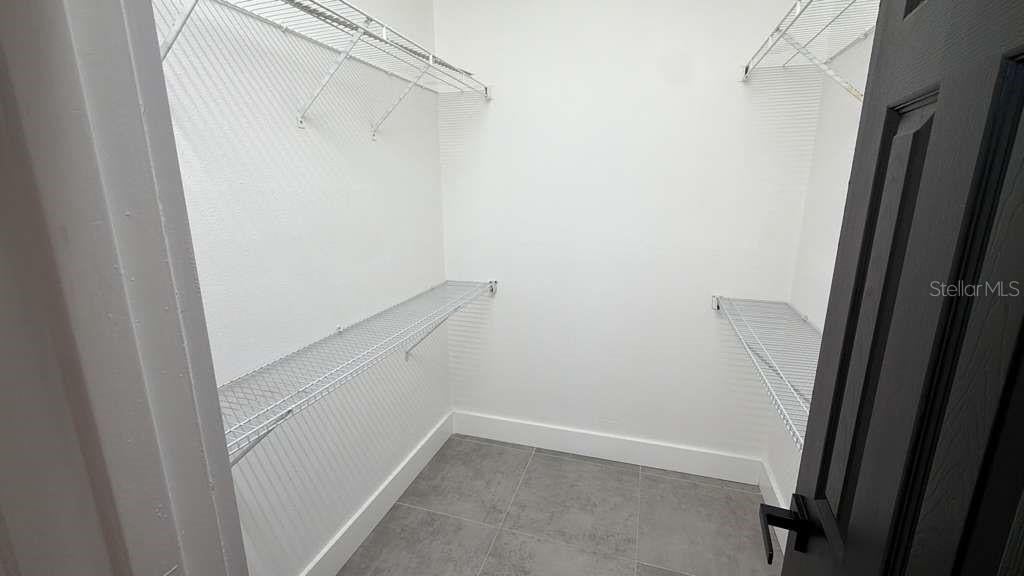 HUNTERS CREEK TR 150 PH 03 - Residential Lease