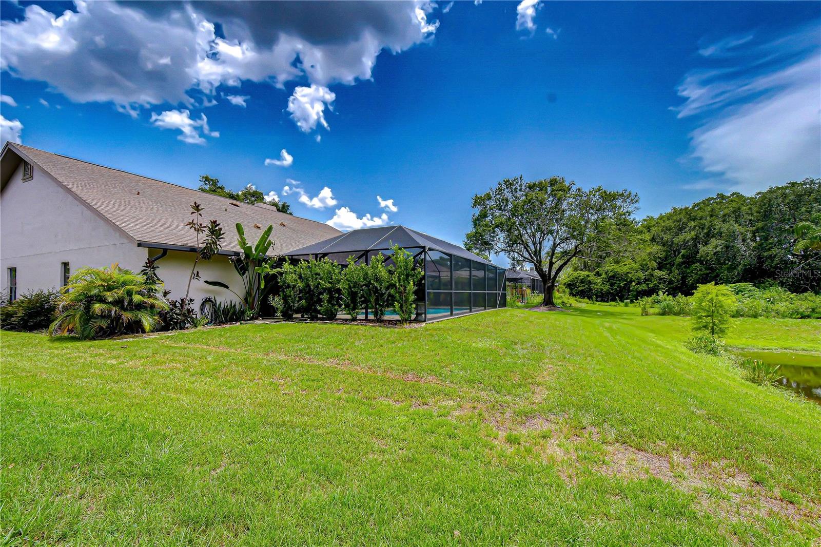 BELLE MEADE - Residential
