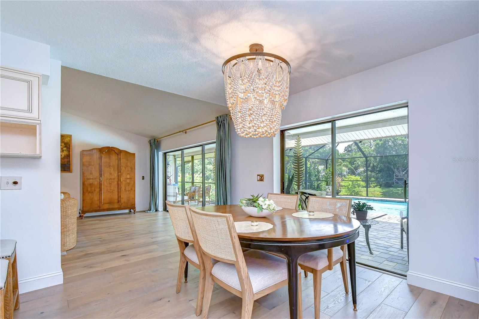 BELLE MEADE - Residential