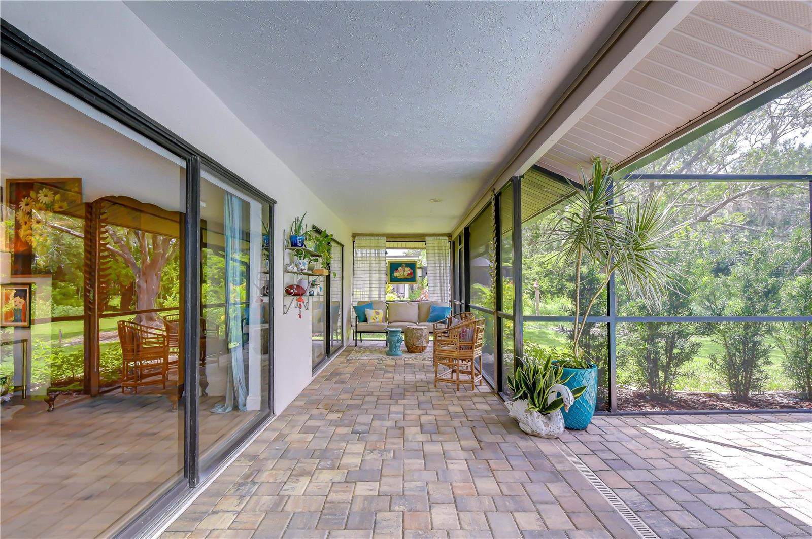 BELLE MEADE - Residential