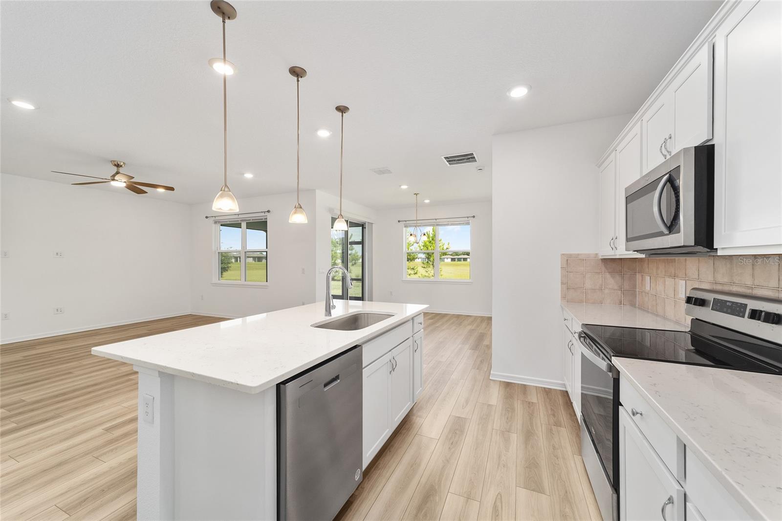STONE CREEK - Residential Lease