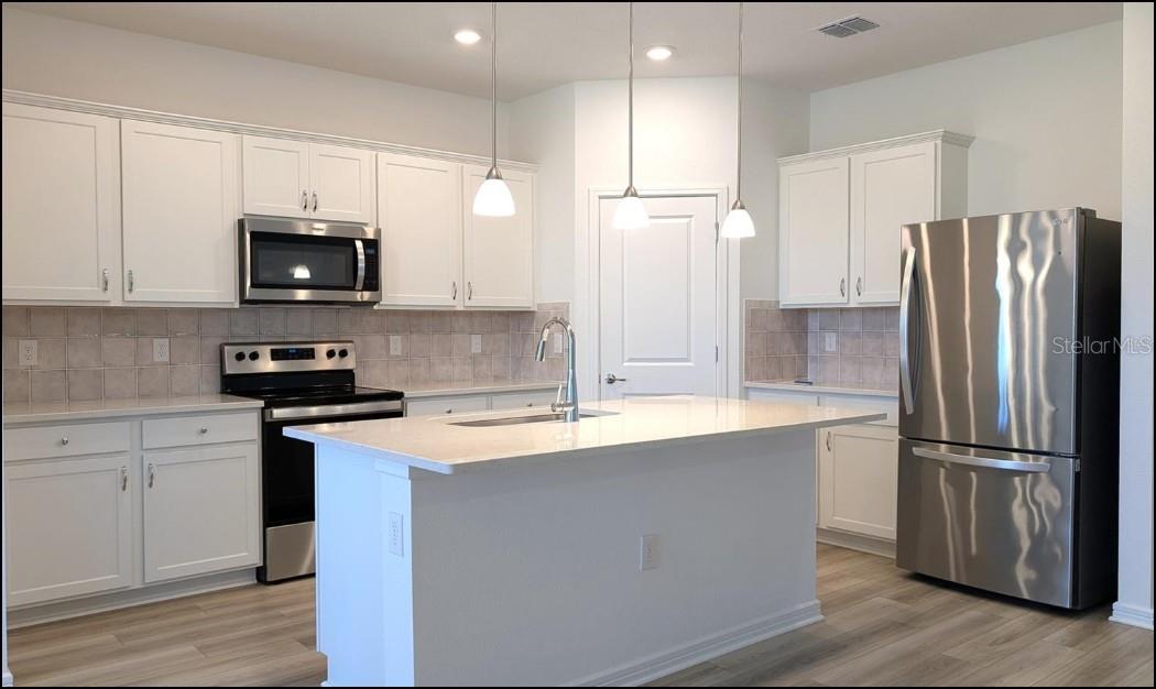 STONE CREEK - Residential Lease