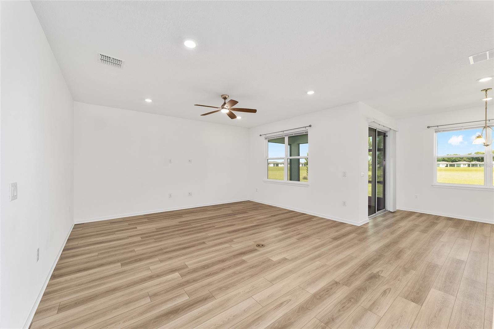 STONE CREEK - Residential Lease