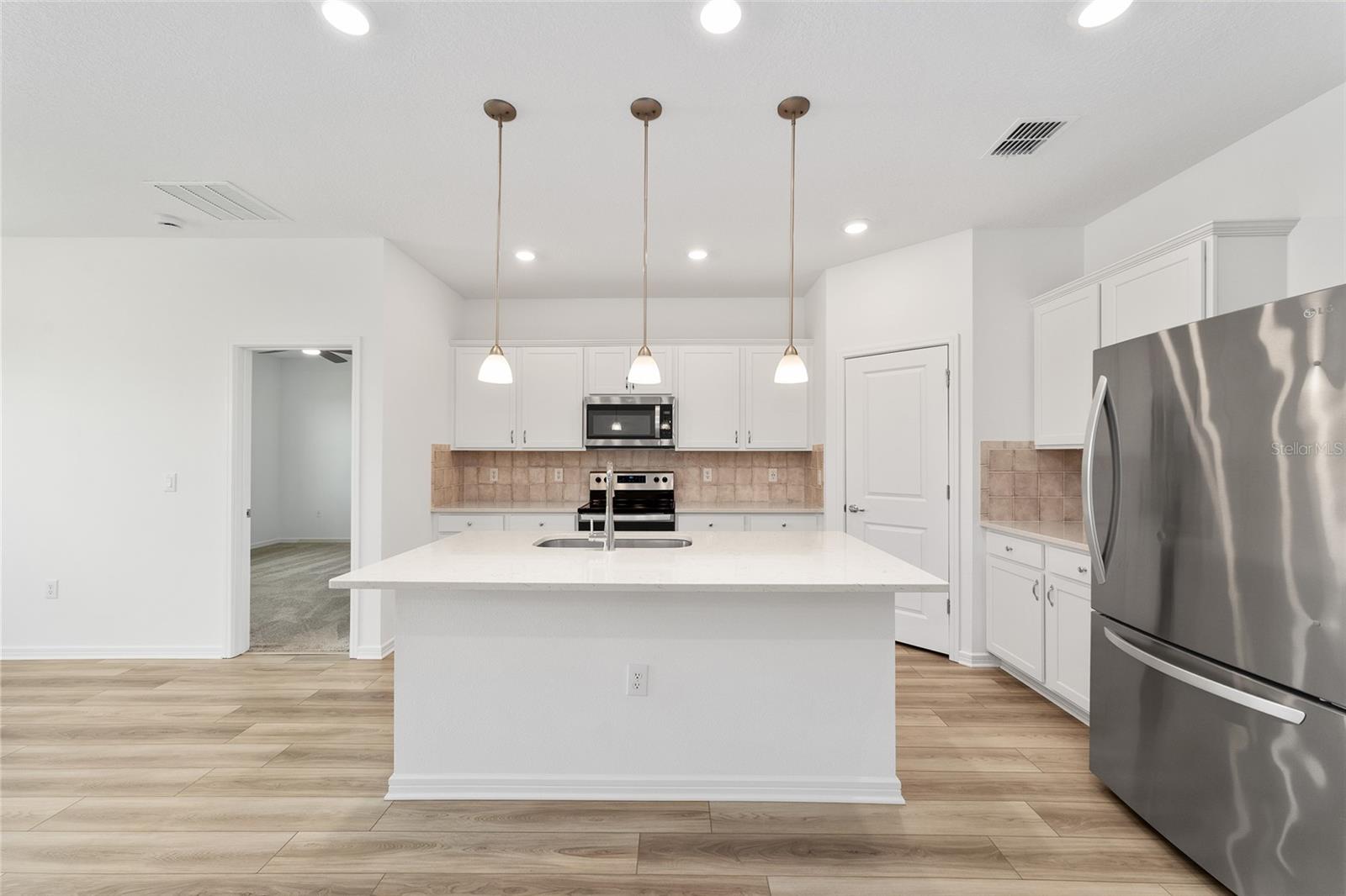 STONE CREEK - Residential Lease