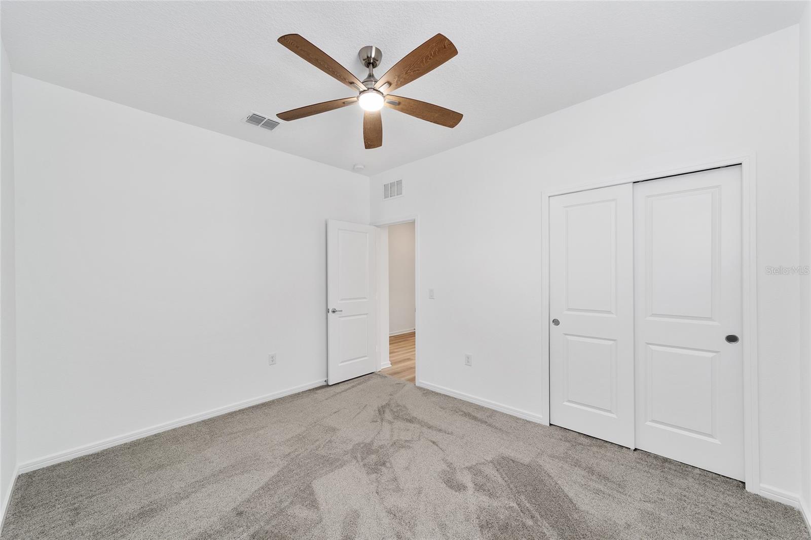 STONE CREEK - Residential Lease