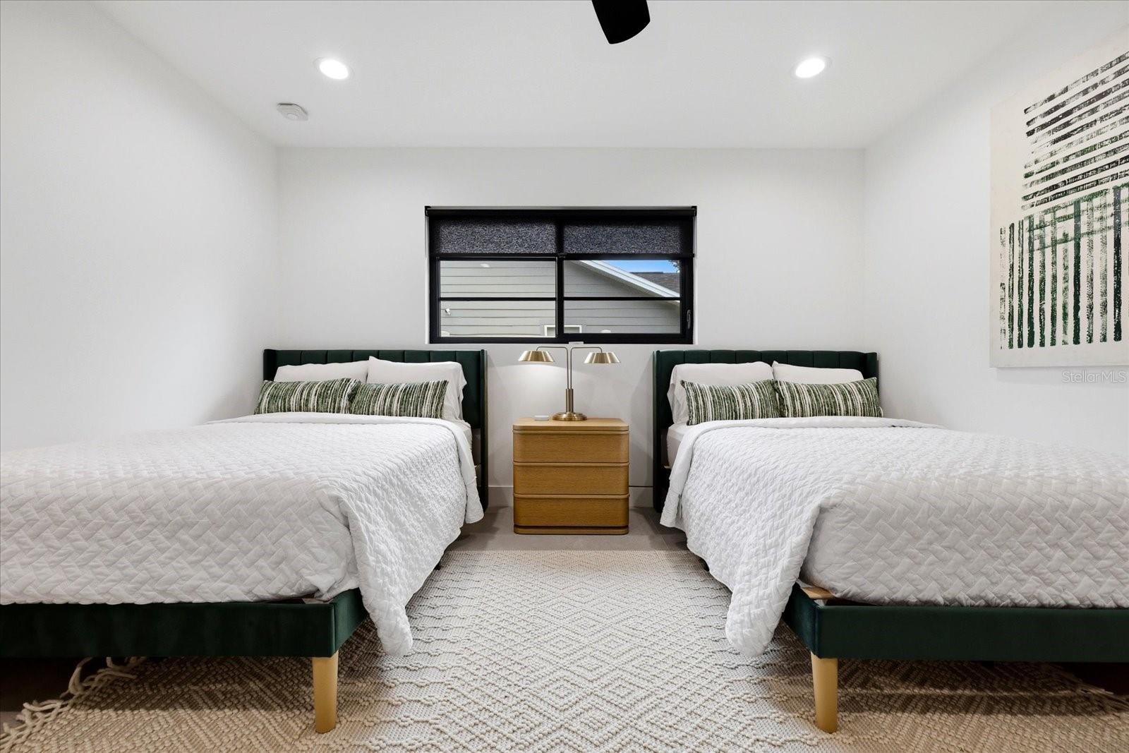BEACON PLACE EAST UNIT ONE - Residential