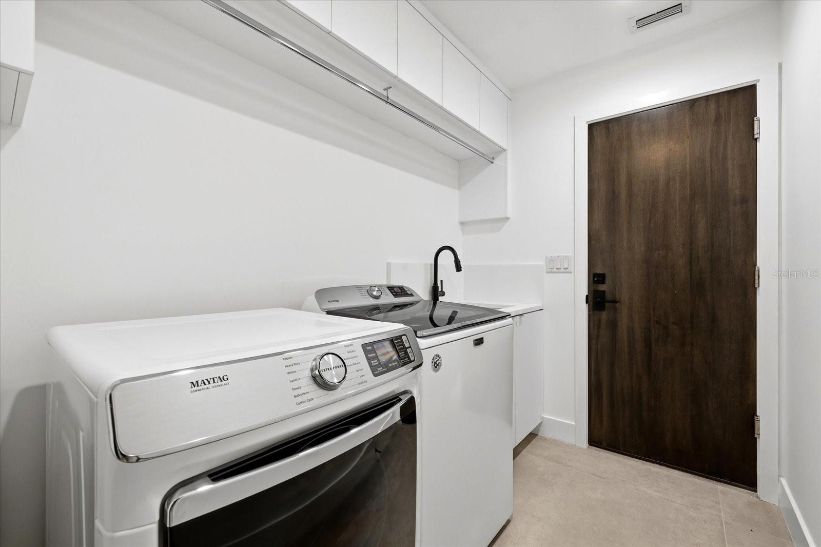 BEACON PLACE EAST UNIT ONE - Residential