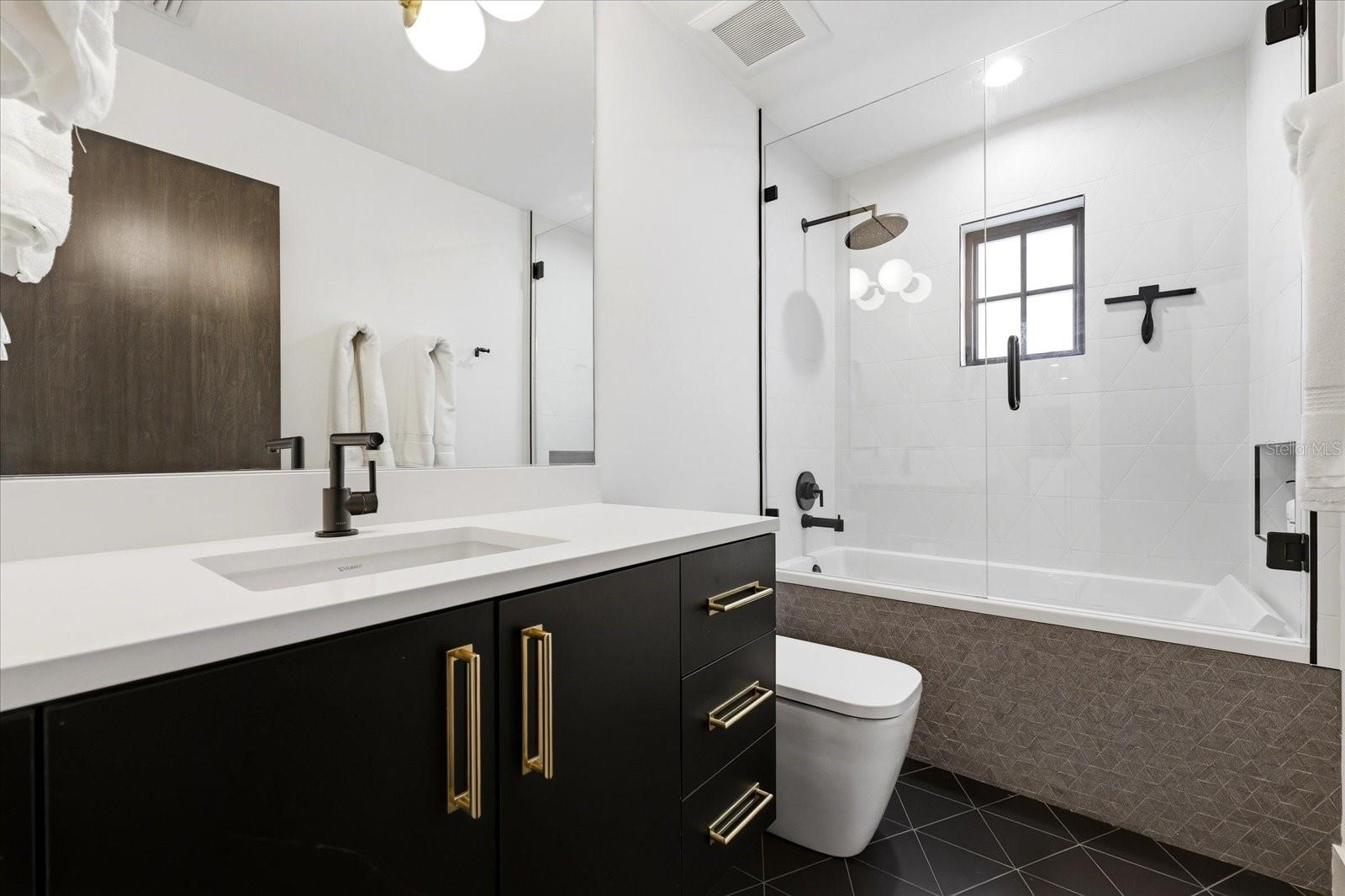 BEACON PLACE EAST UNIT ONE - Residential