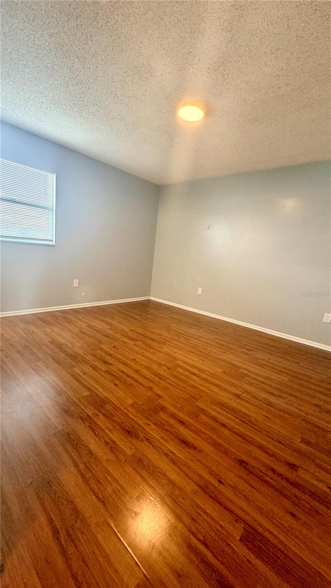 LAKE BENTLEY SHORES CONDO PH 01 - Residential Lease