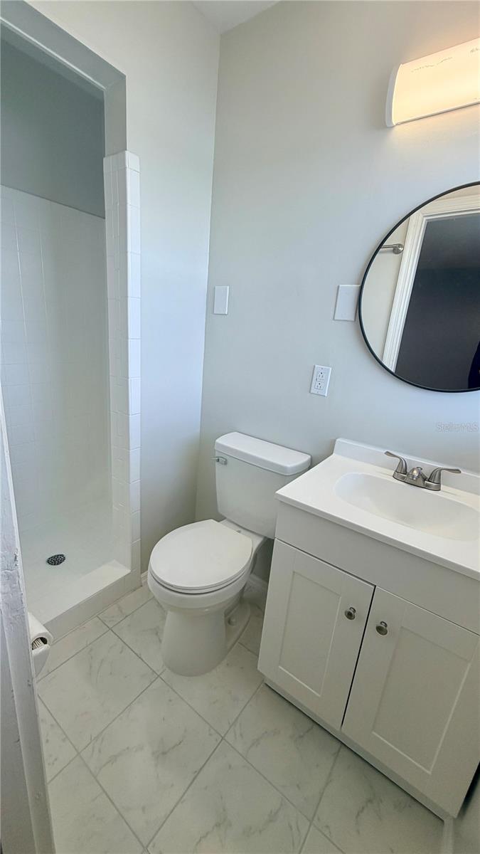 LAKE BENTLEY SHORES CONDO PH 01 - Residential Lease
