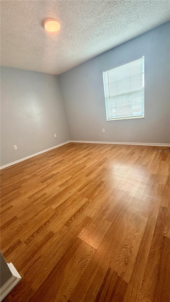LAKE BENTLEY SHORES CONDO PH 01 - Residential Lease