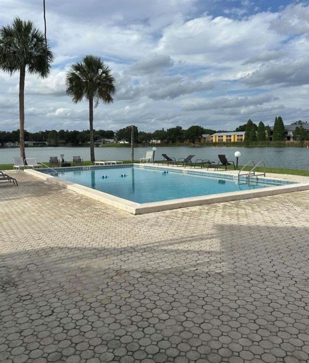 LAKE BENTLEY SHORES CONDO PH 01 - Residential Lease