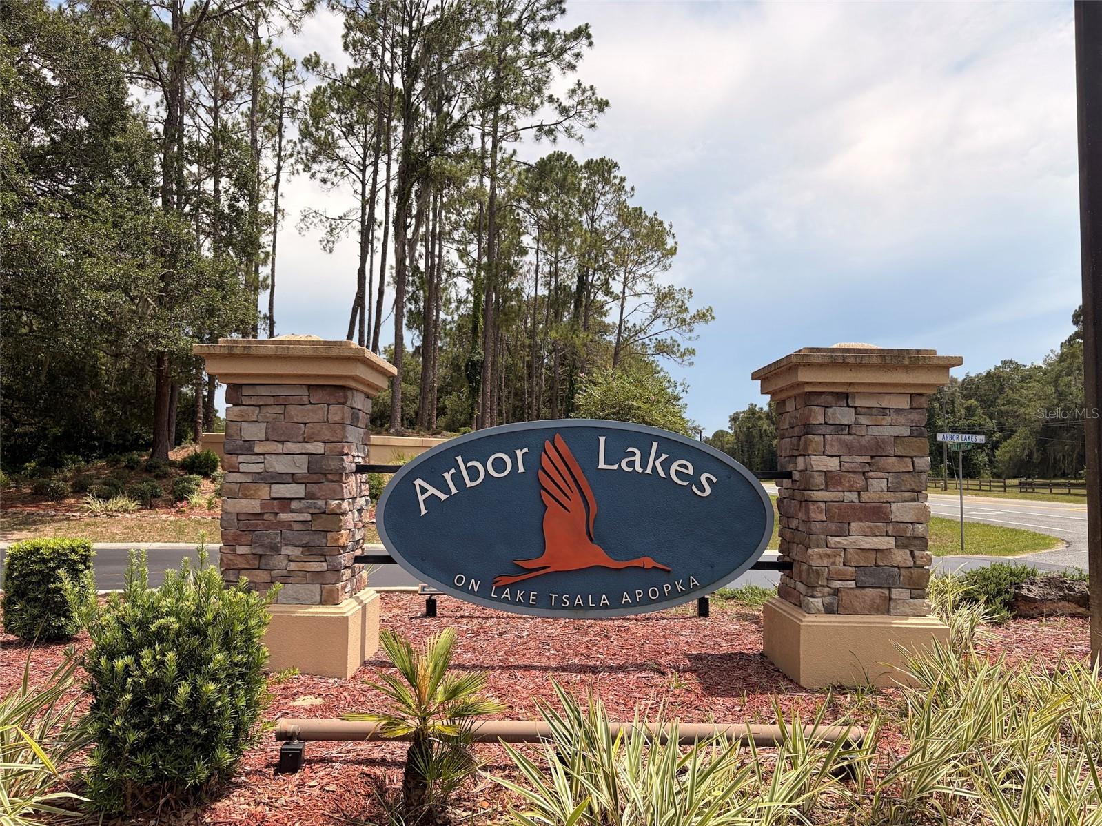 ARBOR LAKES UNIT 01 - Residential