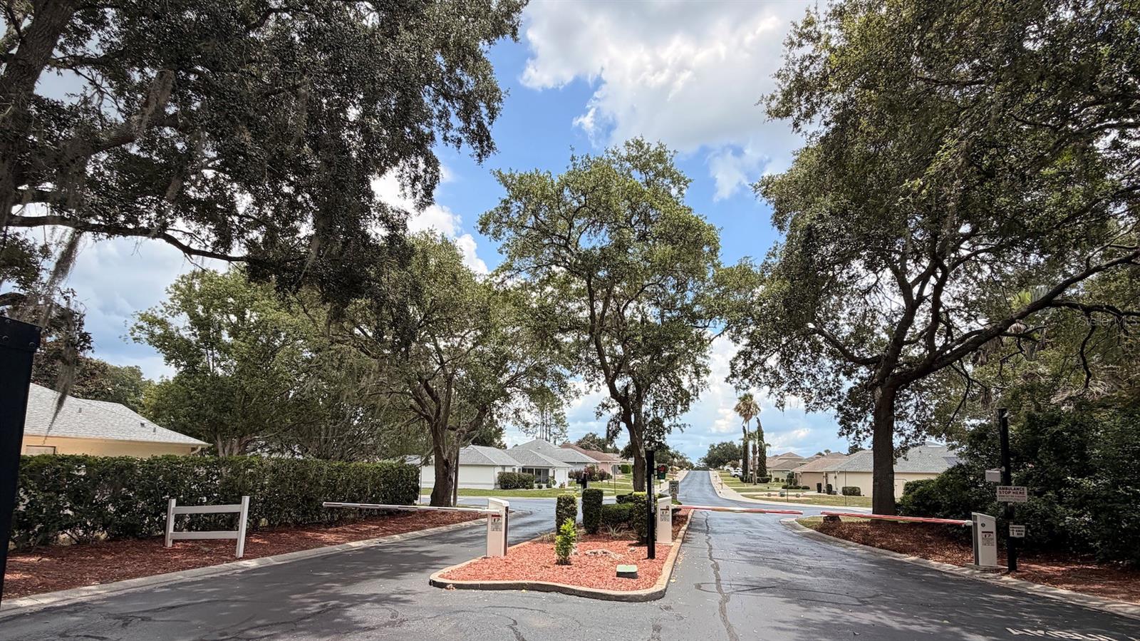 ARBOR LAKES UNIT 01 - Residential