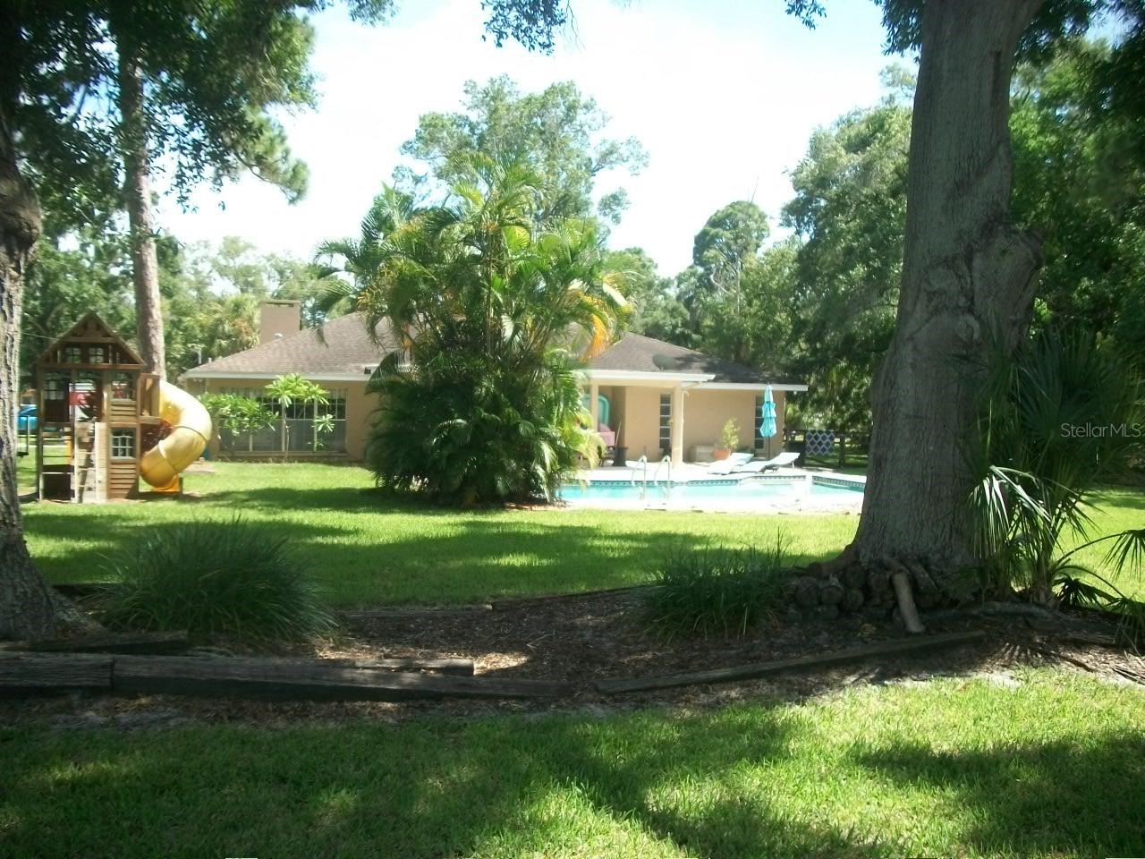 PINELLAS GROVES - Residential