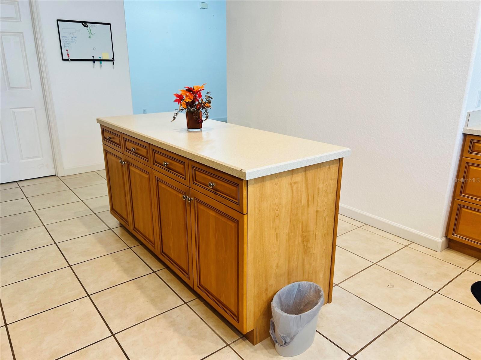 SAND HILL LANE - Residential