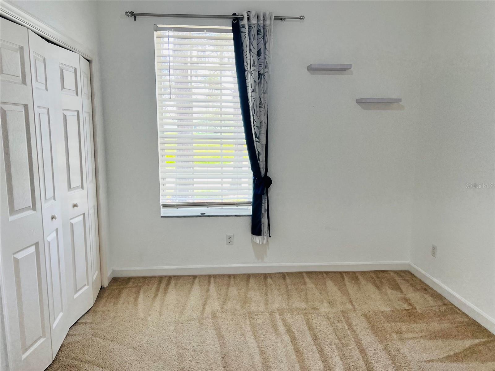 SAND HILL LANE - Residential