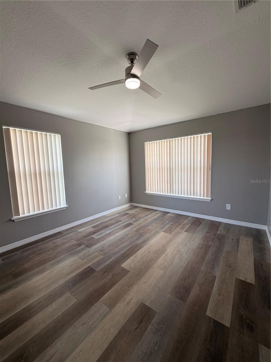 WATERSIDE ESTATES - Residential Lease