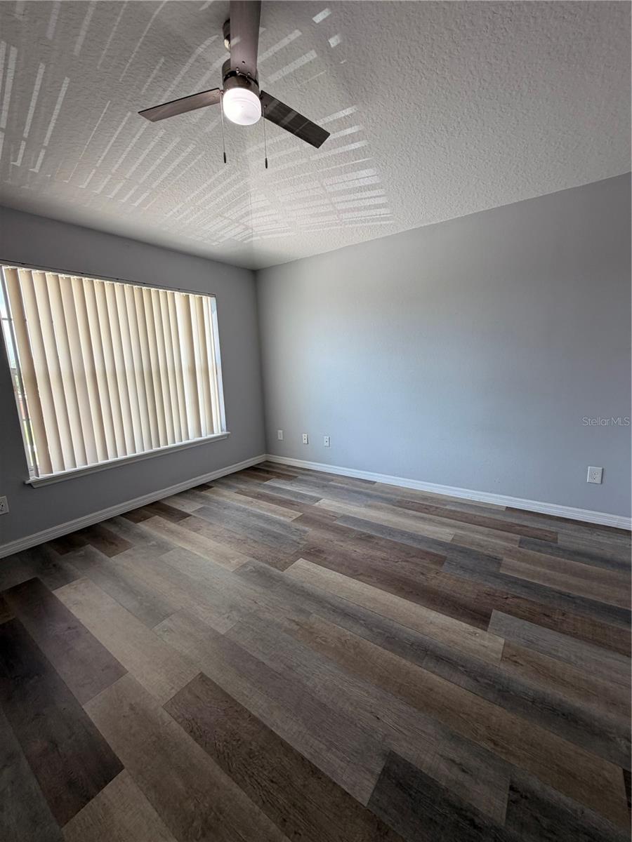 WATERSIDE ESTATES - Residential Lease
