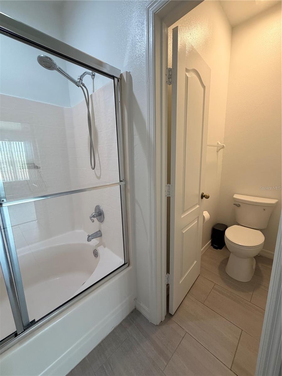 WATERSIDE ESTATES - Residential Lease